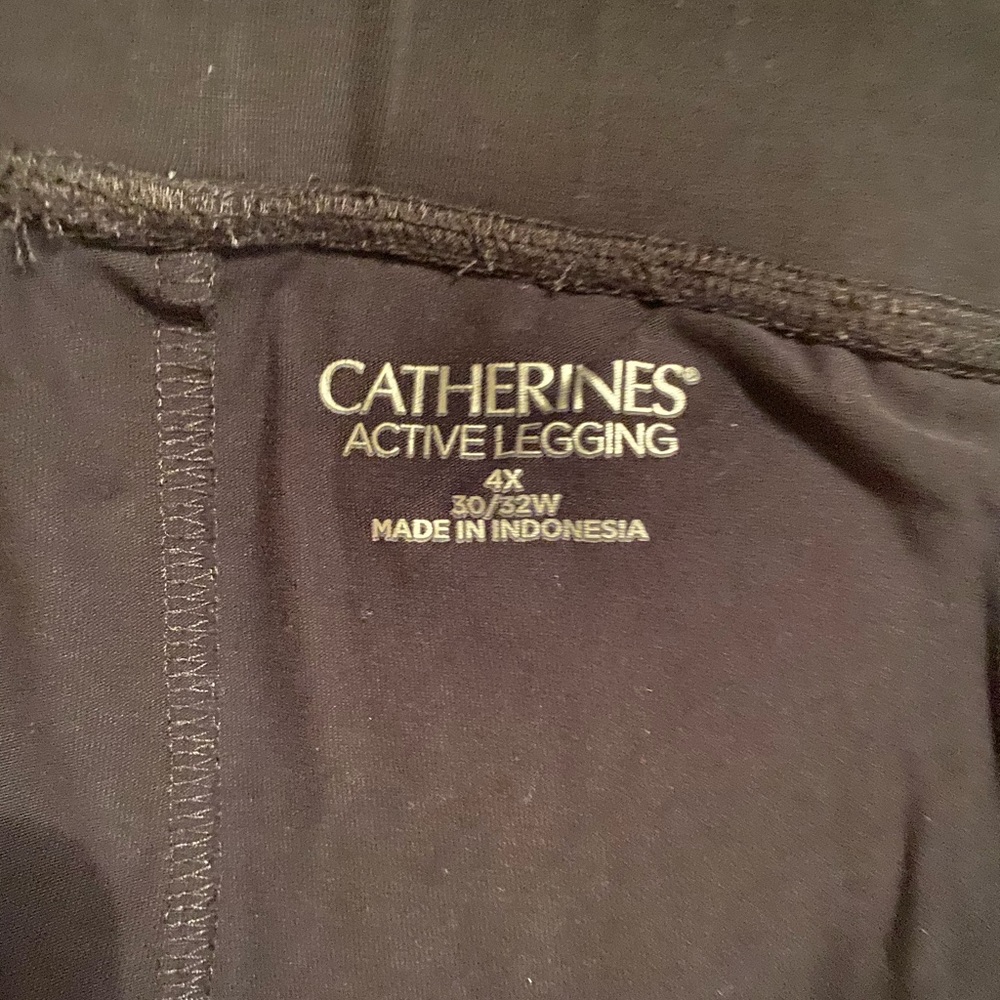 Catherine’s active leggings